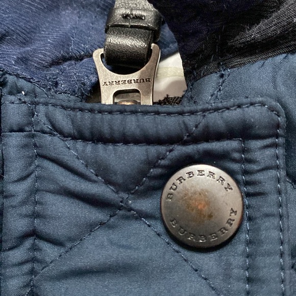 Lk NEW BURBERRY KIDS navy blue quilted jacket coat w/hood size 8 - Picture 4 of 9